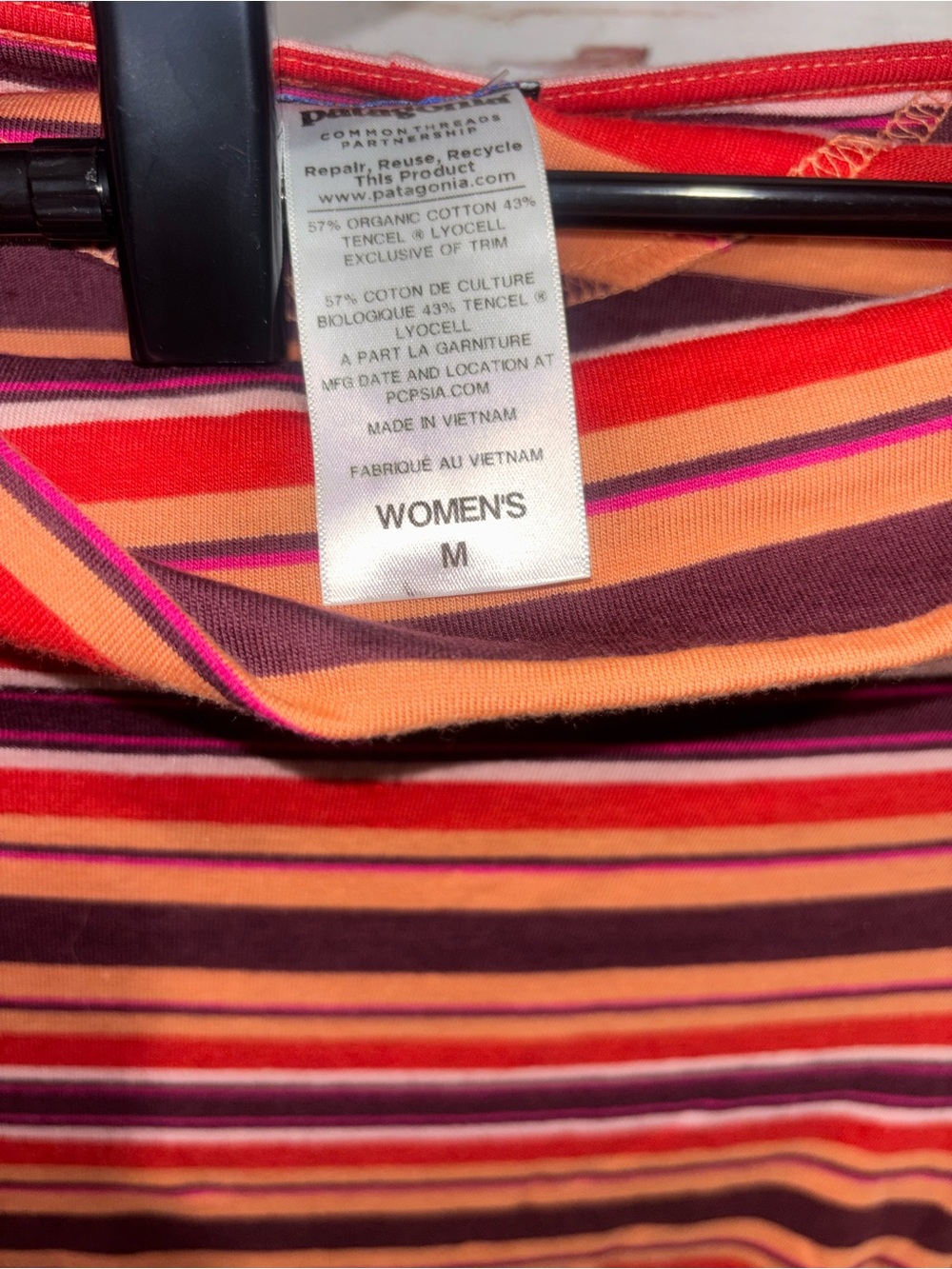 Patagonia Women’s Medium Striped Scoop Neck Shift Dress in Multi-Color NWT - Picture 7 of 8